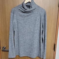 ato アトウ　タートルネックニットのサムネイル