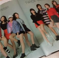 あずにゃん様専用 TWICE an・anのサムネイル