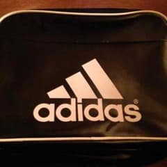 adidas ショルダーバッグのサムネイル