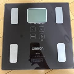 OMRON 体重計のサムネイル