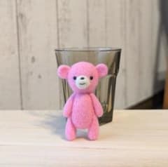 くまさん*羊毛フェルト*ハンドメイド*ブローチ*ピンク*ナチュラル
