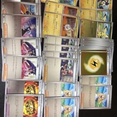 ポケモンカード スタートデッキ100 カードまとめ売りのサムネイル