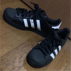 adidas スーパースター スニーカーのサムネイル