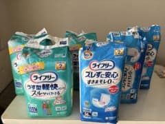 ライフリー①うす型軽快パンツ M ×3 ②安心紙パンツ用パッド 36枚入×3のサムネイル