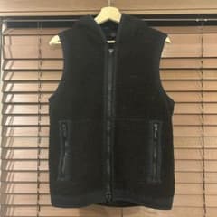 KAVU フリース フード付きベスト 黒のサムネイル