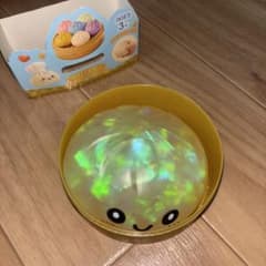 ミニ肉まんスクイーズ　せいろ入り　ホワイト　キラキラのサムネイル