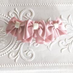リボンバレッタ　ハンドメイド　大人かわいいのサムネイル