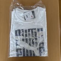 PUMA Tシャツ ホワイト Lサイズ 新品のサムネイル
