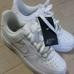 NIKE AIR FORCE ONE (ナイキ  エアフォースワン)24㎝ 新品のサムネイル