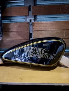 Harley-Davidson 燃料タンク ブラック 14Lのサムネイル