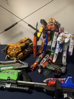 烈車戦隊トッキュウジャー　おもちゃセットのサムネイル
