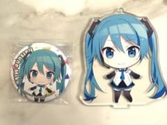 初音ミク缶バッジ　アクスタセットのサムネイル