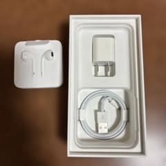 iPhone SE 付属品のサムネイル