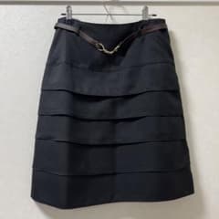 Thumbnail of フリルデザイン 黒スカート ベルト付き　【美品】