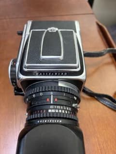 【祝日限定値下】Hasselblad 500C A12planar80 f2.8のサムネイル