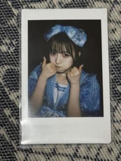 梅田みゆ チェキのサムネイル