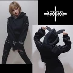 【べる様専用】NieR 袖レースアップ短丈HOODIE【内側防寒フリース】のサムネイル