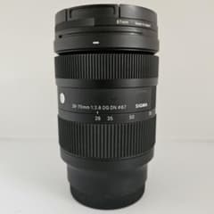 SIGMA 28-70mm F2.8 DG DNのサムネイル