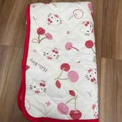 敷パット　シーツ　キティちゃん　未使用のサムネイル