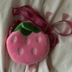 いちごショルダーバッグ ピンクのサムネイル