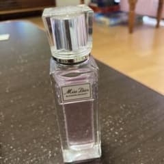 Minnie様専用　Dior ミス ディオール ブルーミング ブーケのサムネイル