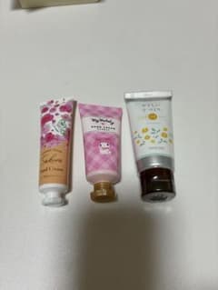 ハンドクリーム 3本セット まとめ売りのサムネイル