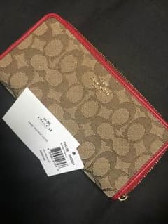 しぃ様専用❗️3日コーチ coach レディース長財布 新品 未使用のサムネイル