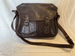Longchamp バッファロー(水牛)革 ショルダーバッグ - メルカリ