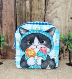 食パンポーチ コヤンイサムチョン summer ジョースちゃん - メルカリ