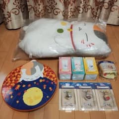 나츠메 친구장 이치 반 쿠지 냥코 선생님과 달밤의 연회 세트