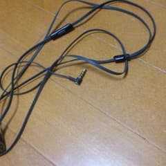 イヤホン Beatsのサムネイル