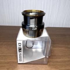 23エアリティ 純正スプール LT2500S-DHのサムネイル