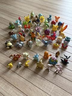 ポケモン 指人形42体とフィギュア 13体　まとめ売りのサムネイル