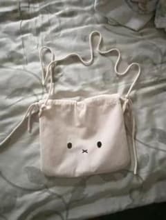 うさぎモチーフ ショルダーバッグのサムネイル
