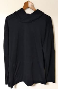 NIKE　DRI FIT パーカーのサムネイル