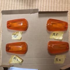 ホンダx4typeLD 純正ウィンカーレンズのサムネイル