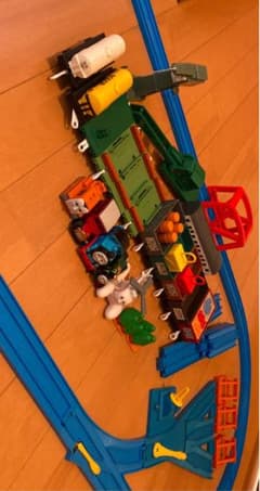 トーマスプラレールセットのサムネイル