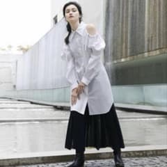 AKIKO AOKI puffy shirts（11/12まで）