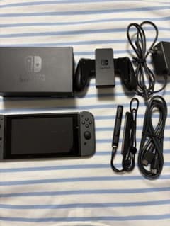 Nintendo Switch グレー 本体のサムネイル