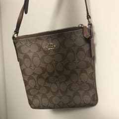COACH コーチ ショルダーバッグのサムネイル