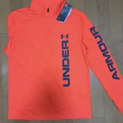新品未使用⭐︎Under Armour ハーフジップ トップス ブラック LGのサムネイル