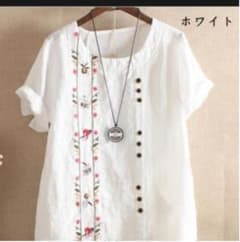 刺繍　花柄　Tシャツ カットソーのサムネイル