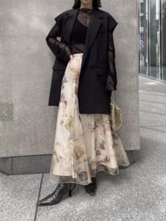 Ameri UND SCAN FLOWER SKIRT - メルカリ