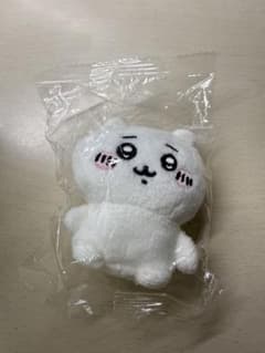 ちいかわ おすわりぬいぐるみのサムネイル