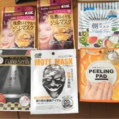 顔パック、角質ふきとりシートのサムネイル
