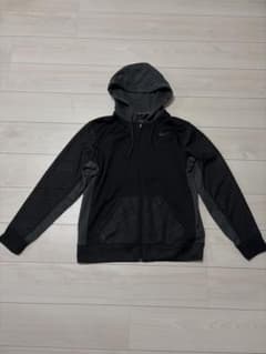 NIKE Therma-FIT ジップアップパーカー ブラックのサムネイル