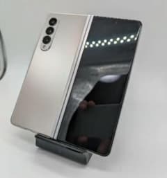 GALAXY Z Fold3 512/12GB RAM SIMフリー シルバーのサムネイル