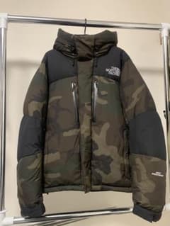 本日限定価格THE NORTH FACE カモフラ　ダウンジャケット Lサイズのサムネイル