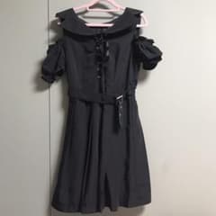 アンクルージュ Ank Rouge 肩だしワンピースのサムネイル