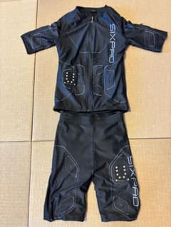 シックスパッド パワースーツ 男性用トップ（M）＆ボトム（M） - メルカリ